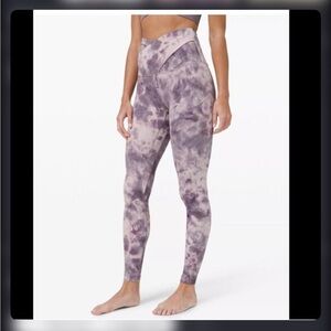 Lululemon align SHR pant with cross cross front